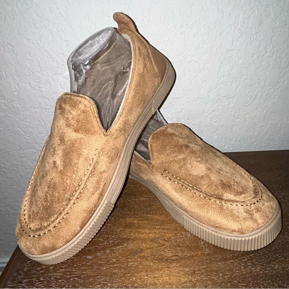 Isotoner Emmett Buckskin Faux Fur Slip On Loafer Slipper Shoes